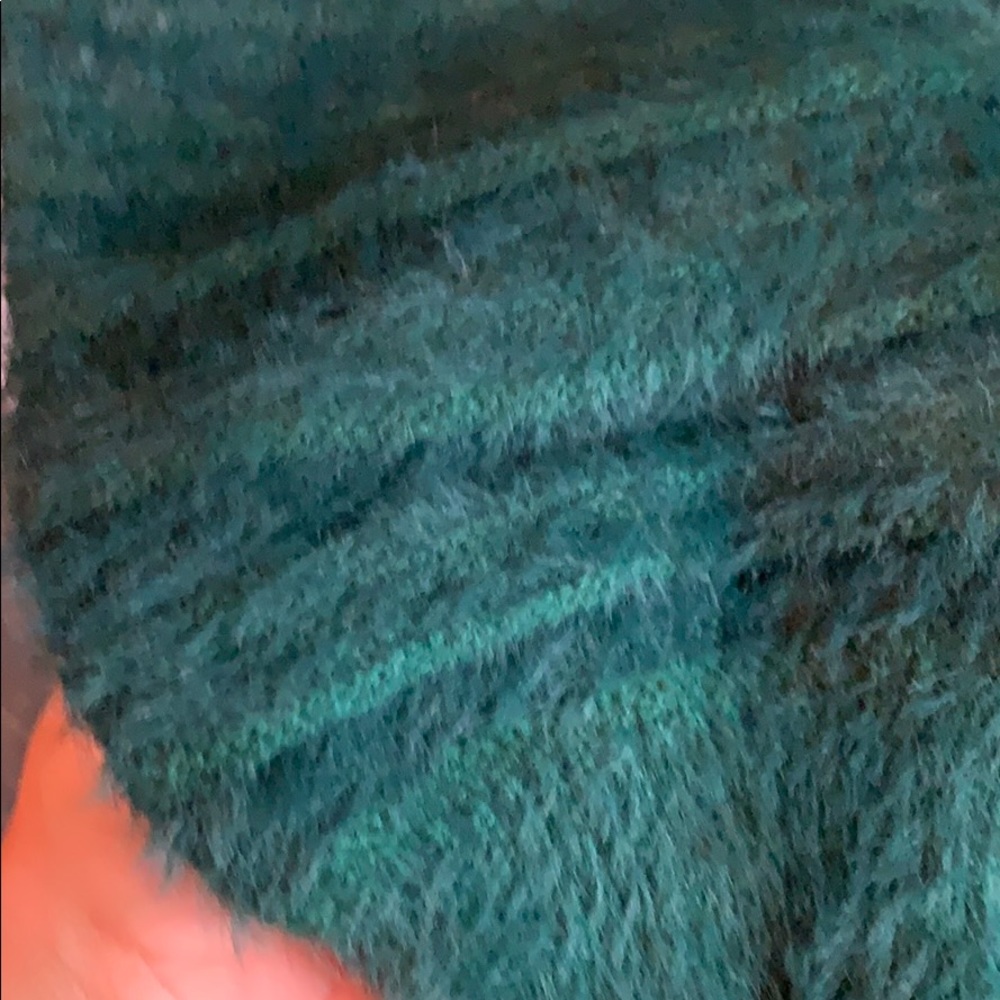 Sweater - Picture 2 of 2
